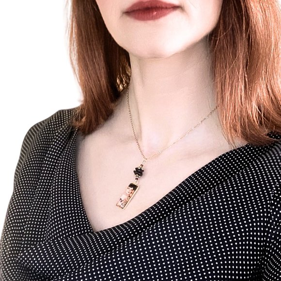 Lady in Gold Pendant Necklace Gustav Klimt Garnet Adele Face Cabochon Handmade - Picture 7 of 9